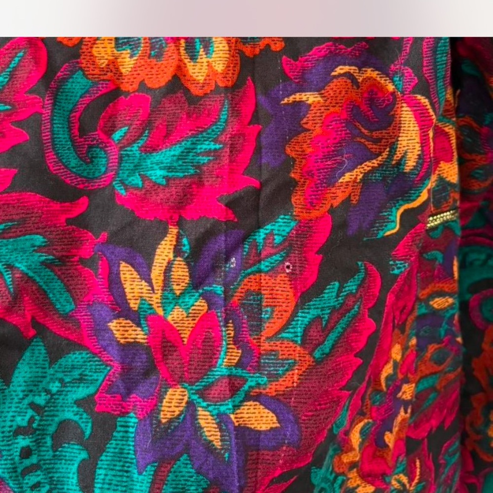 Colorful blouse - Picture 6 of 9